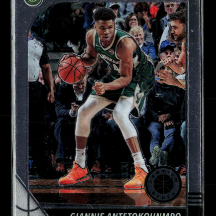 2020 Panini Hoops Premium Stock Giannis Antetokounmpo #102