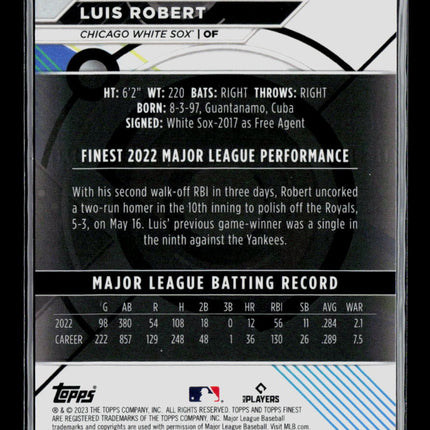 2023 Topps Finest Luis Robert #36 Green Refractor 70/99