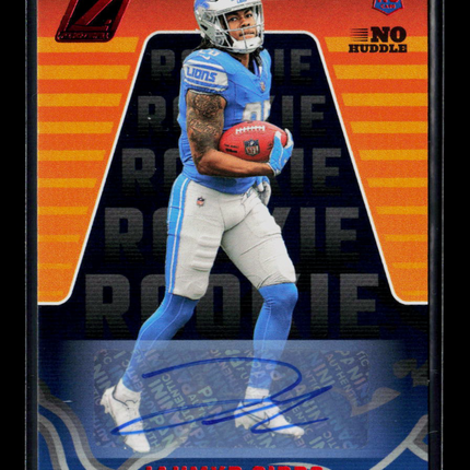 2023 Panini Zenith Football Jahmyr Gibbs #144 No Huddle RC Auto