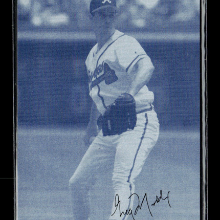 2003 Donruss Leaf Greg Maddux #17 Blue