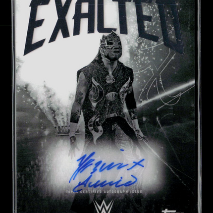 2025 Topps Exalted WWE Rey Fenix #BWS-RFX Black and White Signatures Auto