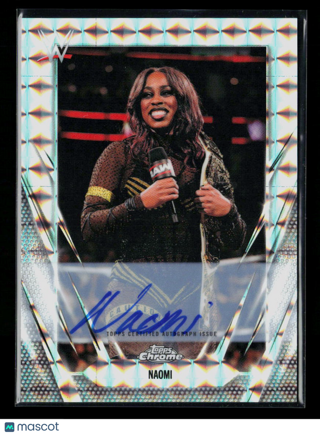 2026 Topps Chrome WWE Naomi #BCA-NAO Geometric Refractor Auto