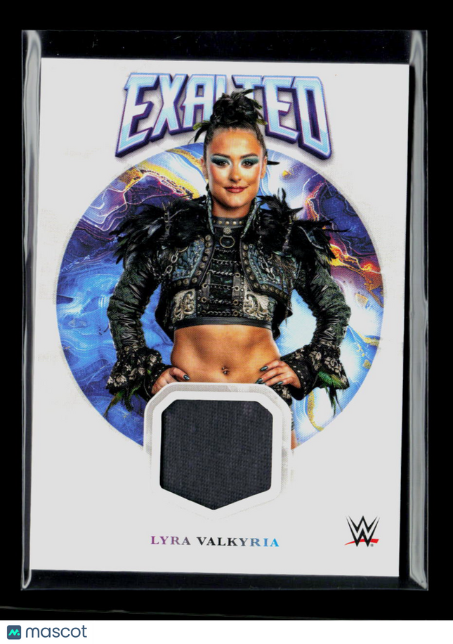 2025 Topps Exalted WWE Lyra Valkyria #ER-LVA Relic Memorabilia