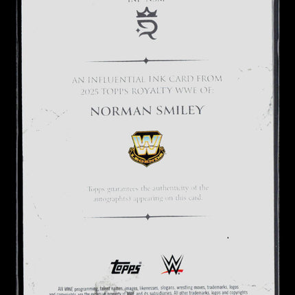 2025 Topps Royalty WWE Norman Smiley #INF-NSM Green 90/99 Auto
