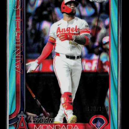2025 Topps Chrome Update Yoán Moncada #USC22 Aqua Refractor 173/199