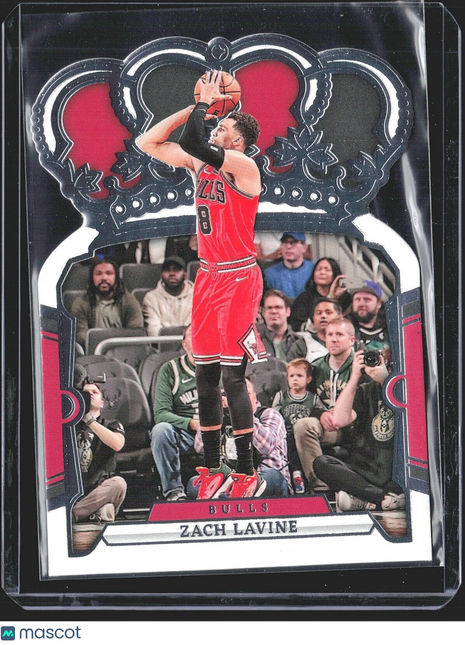2023-24 Zach Lavine Crown Royale #58 Bulls