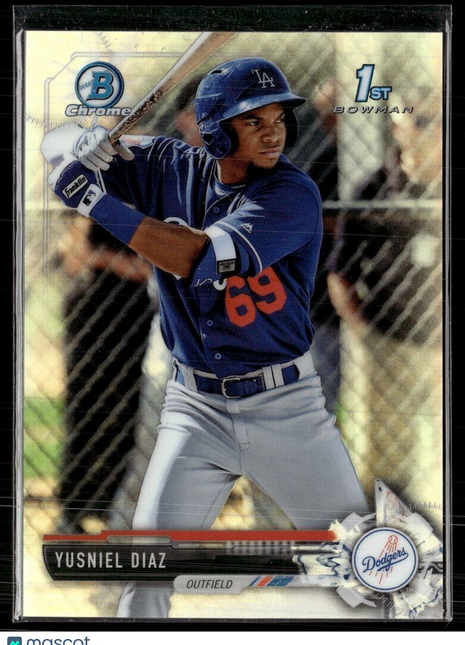 2017 BOWMAN CHROME REFRACTOR /499 1ST PROSPECT YUSNIEL DIAZ DODGERS