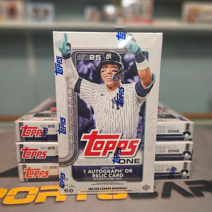 MLB 2025 Topps Series 1 Hobby Box