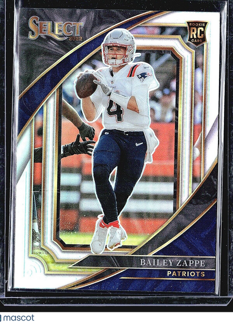 2022 Panini Select - Suite Level Silver Prizm #318 Bailey Zappe (RC)