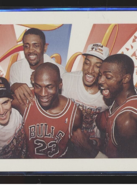 1991-92 STADIUM CLUB STARTING TEAM SCOTTIE PIPPEN MICHAEL JORDAN BULLS