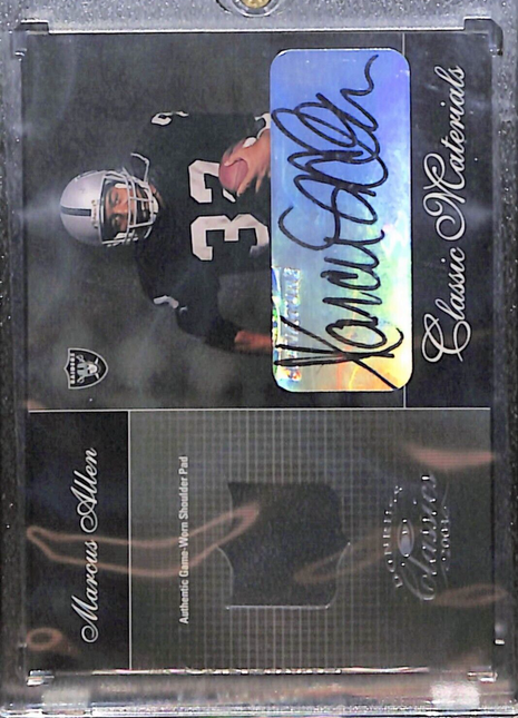 2003 Classics Materials Marcus Allen Shoulder Pads Auto /400 Raiders HOF