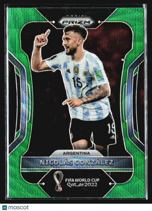 2022 Panini Prizm World Cup Nicolas Gonzalez Green Wave #10