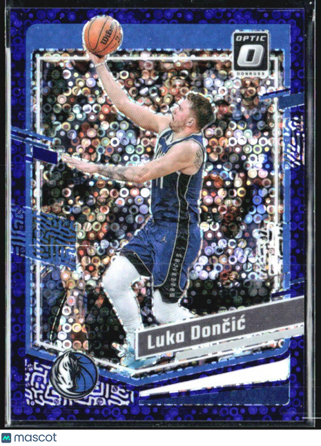 2023-24 Panini Donruss Optic - Luka Dončić #67 Purple Fast Break Prizm /99