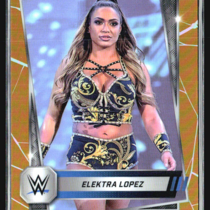 2025 Topps Chrome WWE Elektra Lopez Gold Refractor /50 #95