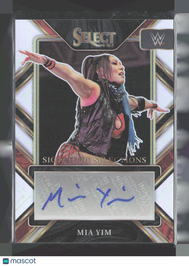 2023 Panini Select WWE - Signature Selections Mia Yim #SL-MYM Auto