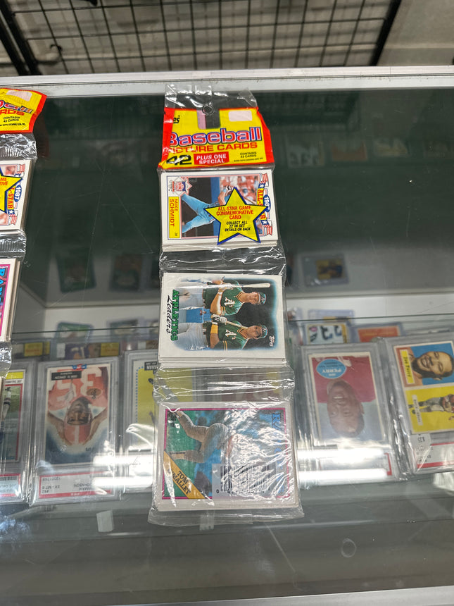 MLB 1988 Baseball Picture Cards Pack