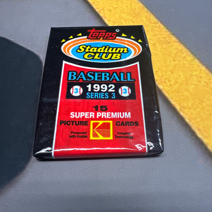 1992 topps series 3 baseball pack