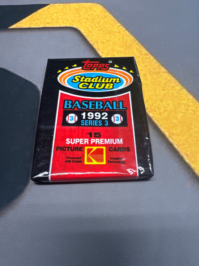 1992 topps series 3 baseball pack