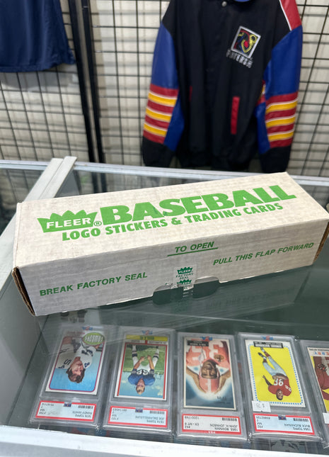 MLB 1988 FLEER Complete Set Box