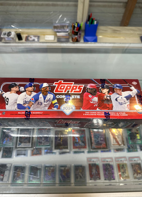2024 topps baseball complete set Red