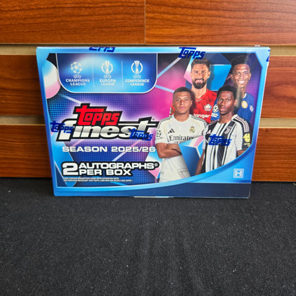 SOCCER 2025-26 Topps Finest UEFA Champions League Soccer Box