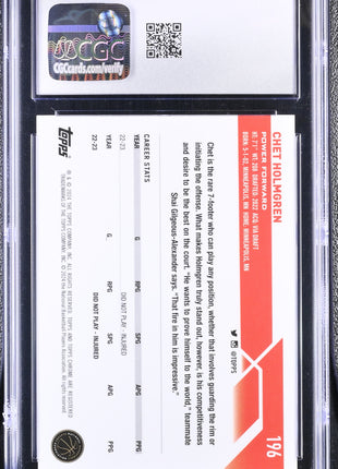 2023-24 Topps Chrome Chet Holmgren #196 Red Geometric Refractor CGC 9 /5