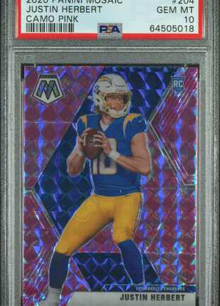2020 Panini Mosaic Justin Herbert #204 Camo Pink PSA 10