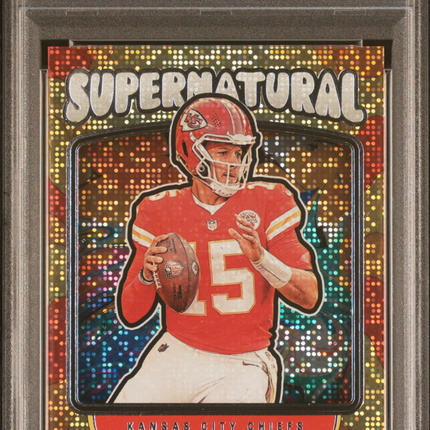 2023 Panini Contenders Supernatural Patrick Mahomes II #10 PSA 9