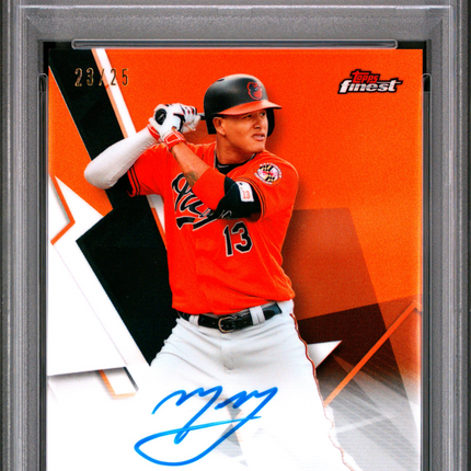 2018 Finest Autographs Manny Machado #FA-MM Orange Refractor PSA 9 Auto /25