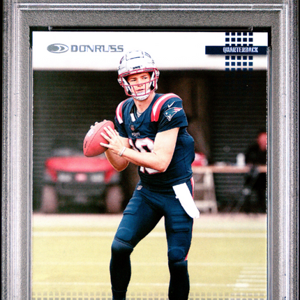 2024 Panini Donruss Retro 2004 Drake Maye #21 PSA 9