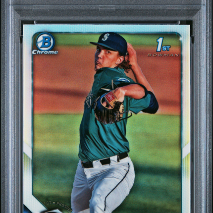 2018 Bowman Draft Logan Gilbert #BDC63 Chrome Refractor PSA 10