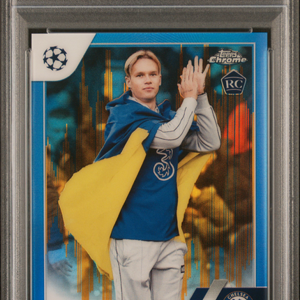 2022-23 Topps Chrome UEFA Mykhailo Mudryk #52 Blue & Gold Seismic Ref PSA 10