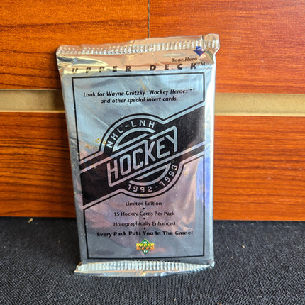 NHL 1992-93 Upper Deck Hockey Pack