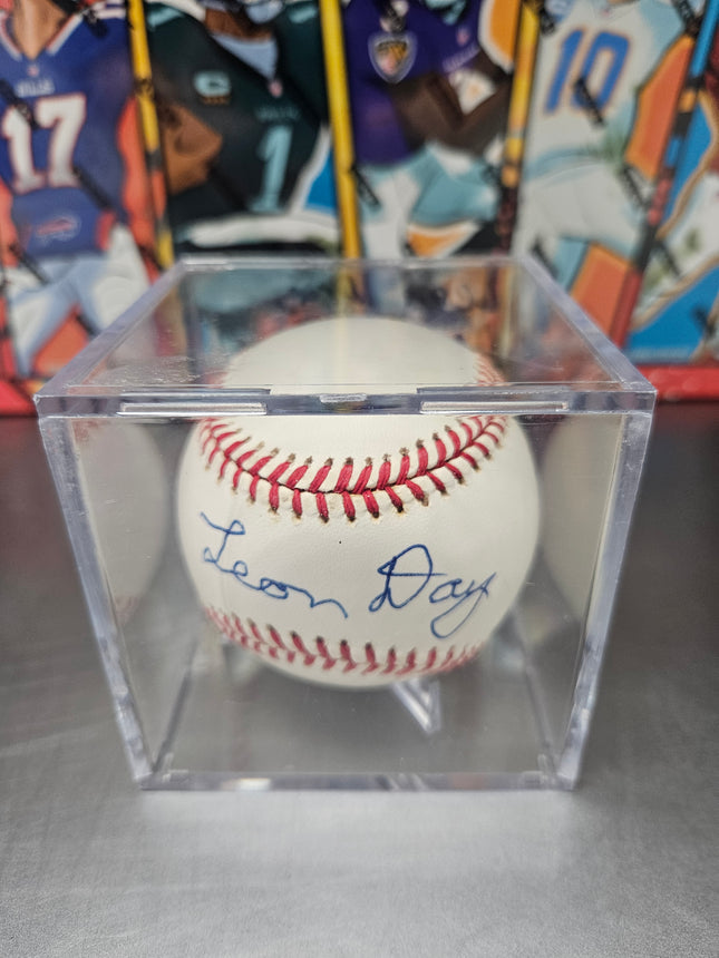 MEM Leon Day Signed Baseball