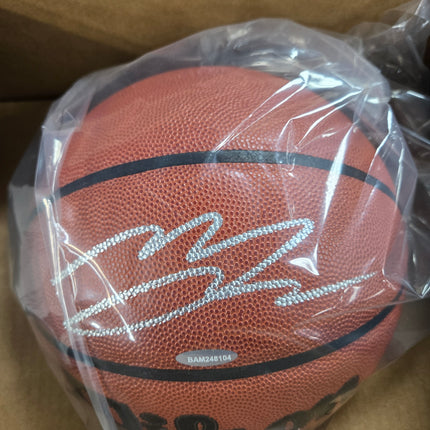 MEM Moses Moody Signed Basketball UDA BAM248104