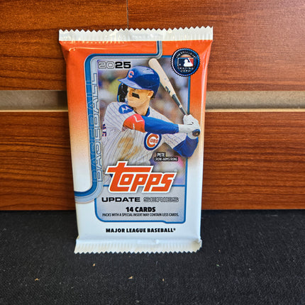 MLB 2025 Topps Update Baseball Pack