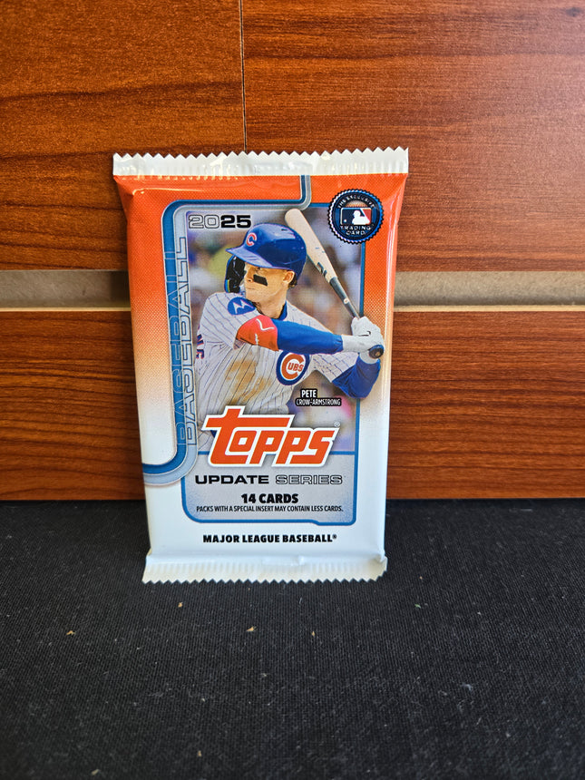 MLB 2025 Topps Update Baseball Pack