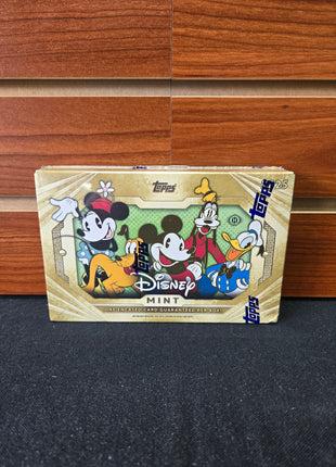 Disney 2025 Topps Disney Mint
