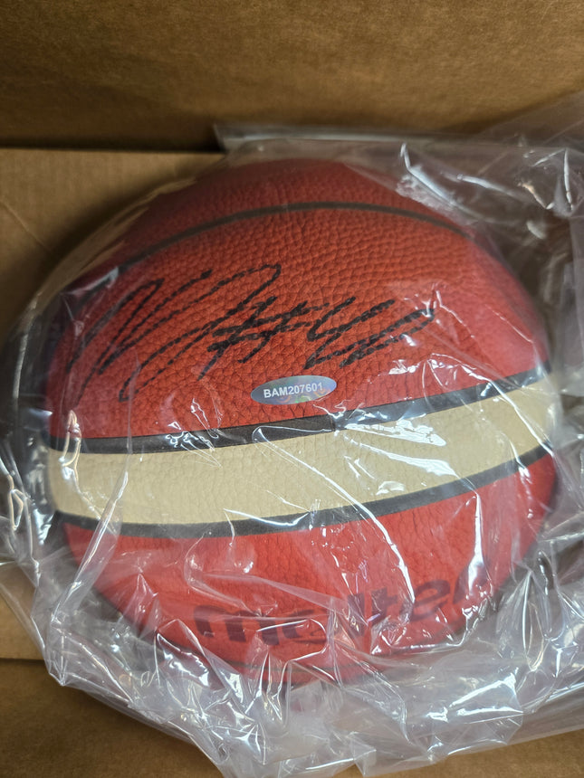 MEM Keldon Johnson Signed Basketball UDA BAM207601